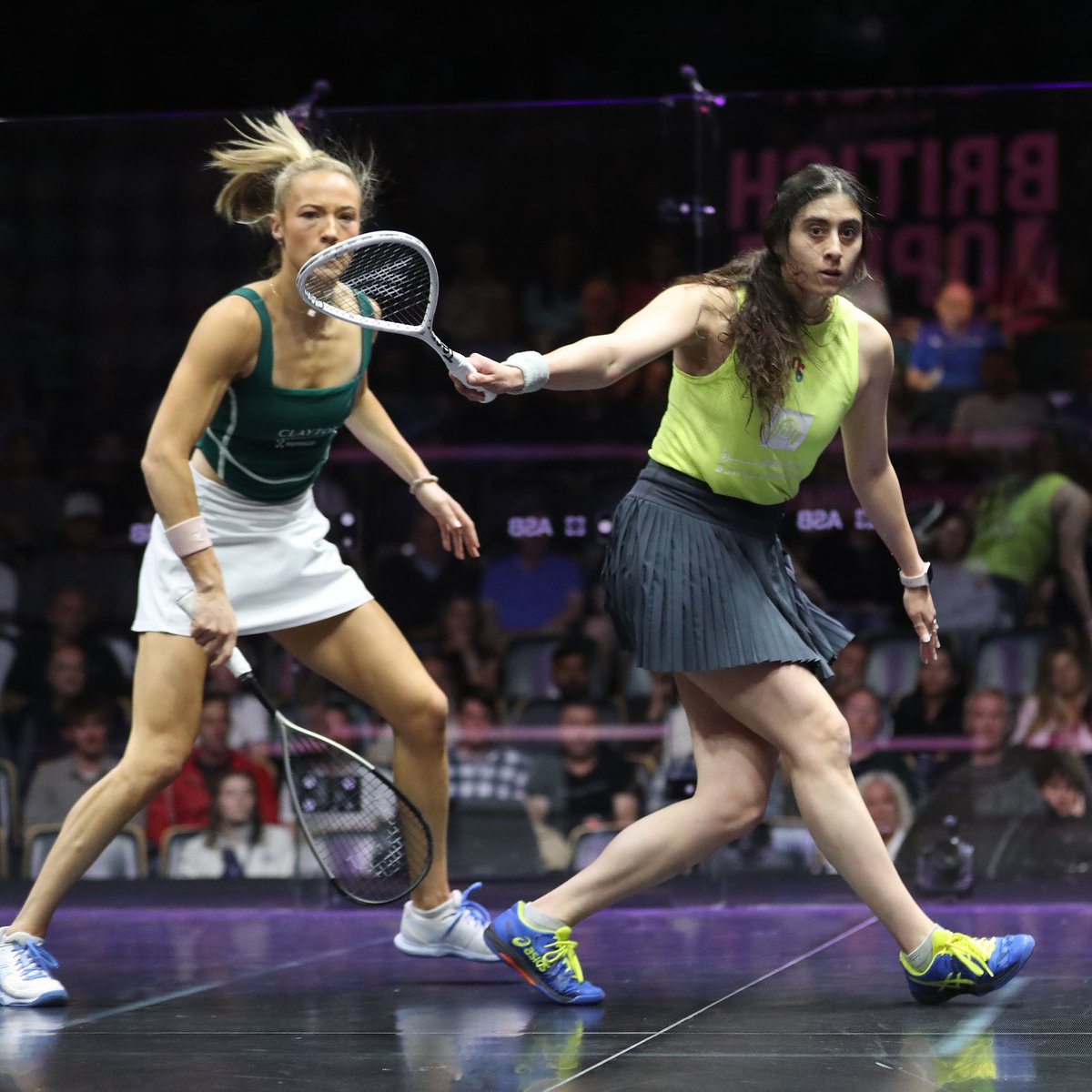 Result: Women's SF  

🇪🇬 [2] <a href="/noursherbini/">Nour el Sherbini</a> beats [3] Olivia Weaver 🇺🇸
3-1: 11-9, 11-8, 5-11, 11-3 (42m)  

✍️ tinyurl.com/53s2mpec

#BritOpen25 #WhereLegendsAreMade