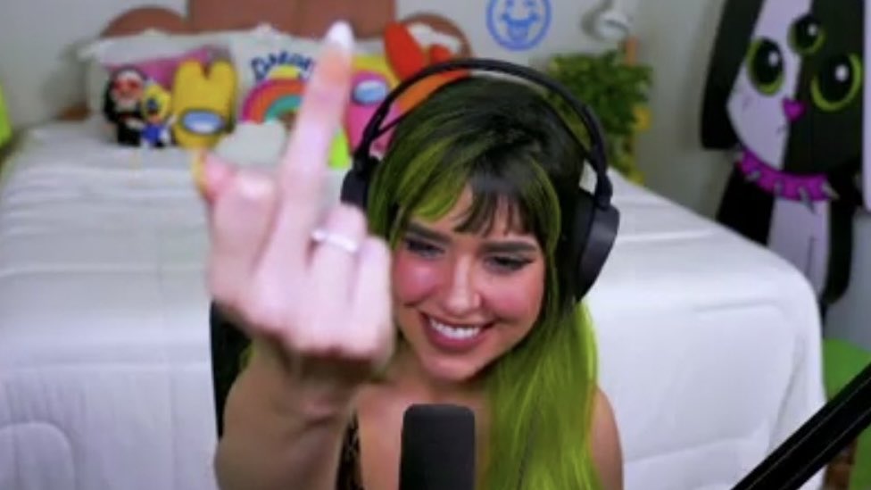 funBABE's tweet image. bom dia