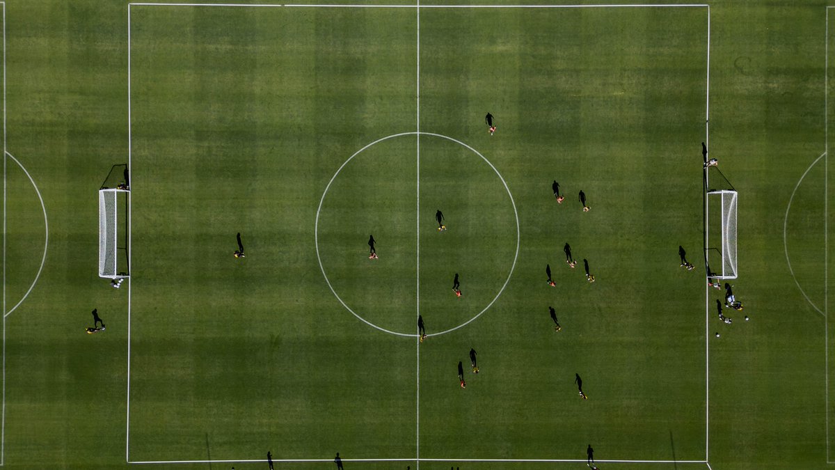 O Galo está vencendo o jogo-treino contra o Paulista por 2 a 0.

Os gols foram marcados pelo meia Gabriel Menino e pelo atacante João Marcelo.

📸 Pedro Souza/Atlético-MG