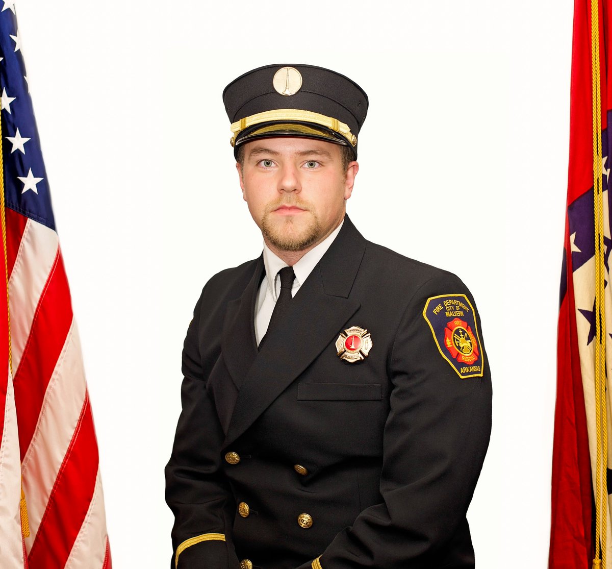 MalvernFD's tweet photo. Today we congratulate Lieutenant Tanner Neighbors on his 8 years of service to the Malvern F.D. and the citizens of Malvern. 

#arkansasfirefighters #yourmalvernfirefighters 
#firedepartment #arkansasfiredepartment https://t.co/eNQ9v8hgSy