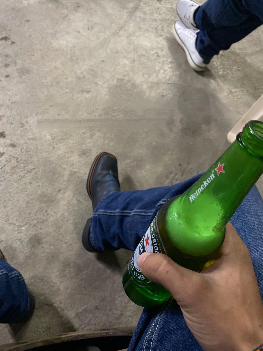 Chulé e cerveja 🥵🤢