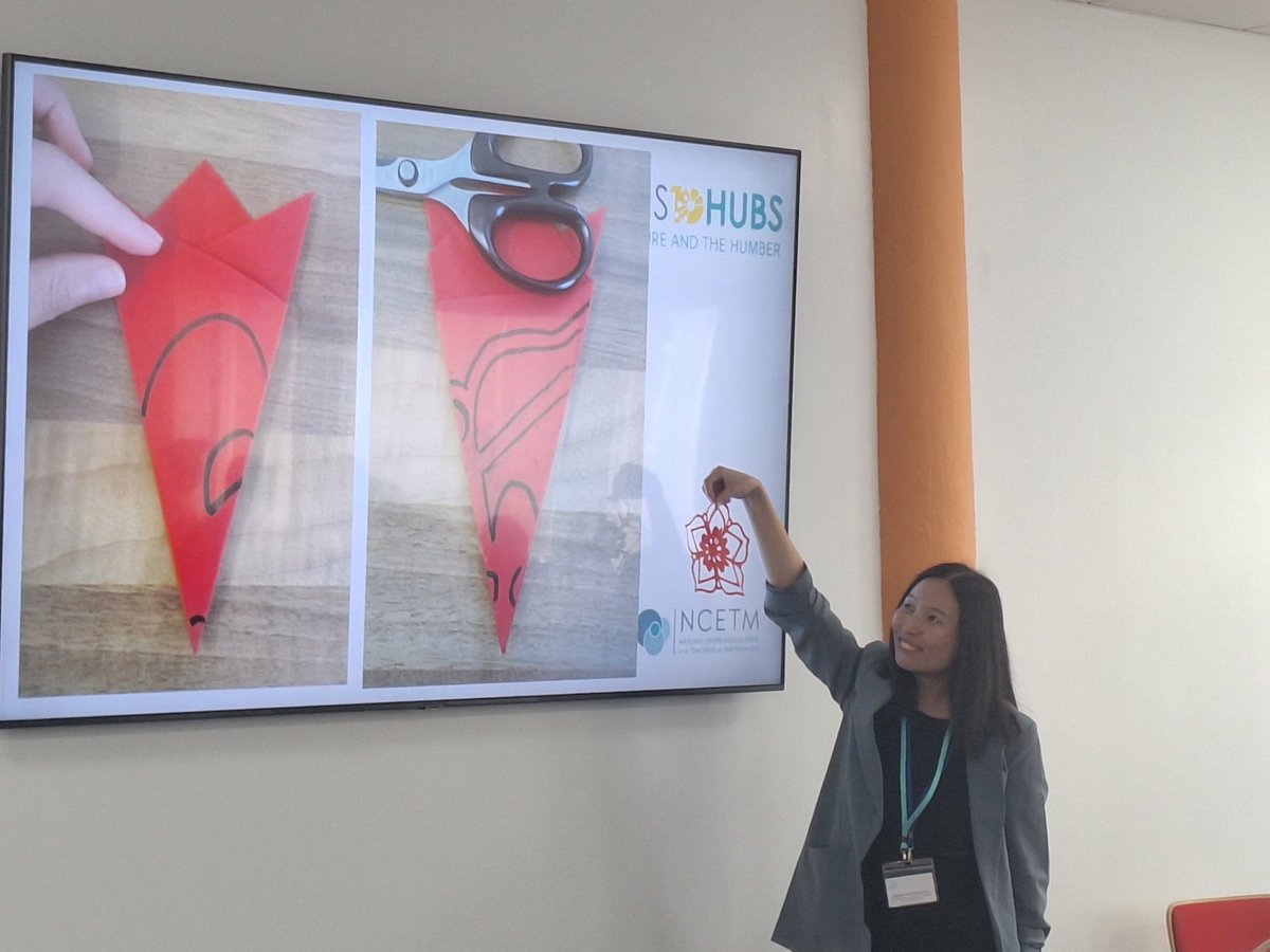 Beamathsteacher's tweet photo. Second workshop at #MathsScholarsCPD: Symmetry in Art with Wanyun Vanessa Beaumont @Vanessa_Maths

Exploring maths through traditional Chinese paper cutting ✂️—reflection, rotation, circles &amp; symmetry. Hands-on, creative &amp; no art experience needed! 🎨🔢 #MathsInArt https://t.co/5oDEj53iwY