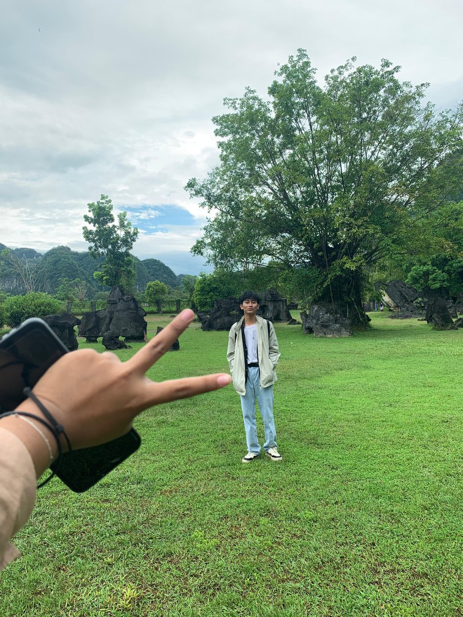billerzh's tweet photo. 😭emoh #Makassar https://t.co/ow4ajRZ94K