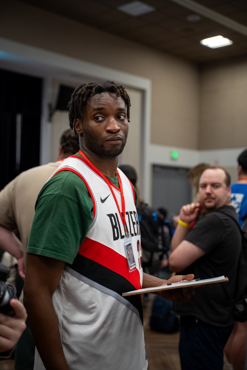Ben__McDowell's tweet image. I underwent the biggest photo project I've ever done for quite possibly my most favorite smash tournament I've ever been a part of. I am so happy with how these photos turned out and I hope you do too.
@fightatmuseum
gallery here:
benjmcdowell.client-gallery.com/gallery/fight-…