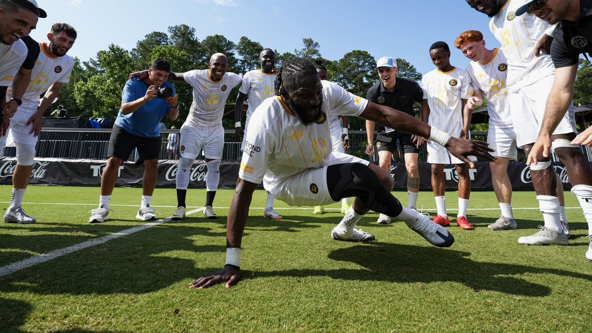 Bakary Sako just did the following:

1. Scored the Target Score Time Winner to send Pasha Luxury FC to the Quarterfinals

2. Did some break dancing

3. Won the <a href="/adidas/">adidas</a> Golden Fleece

WHAT A DAY FOR SAKOOOOOO