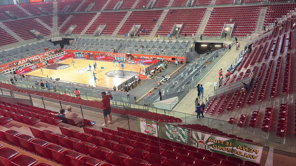 La <a href="/PBValdemoro/">PB  Valdemoro</a> presente en la Final Four , con el <a href="/RealBetisBasket/">Real Betis Baloncesto</a> !!! 

Vamos!! 💪💪💚💚
