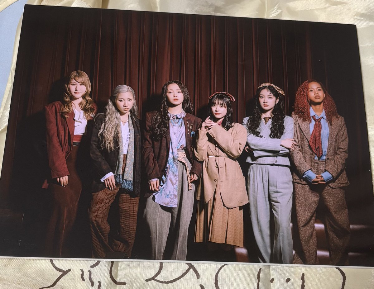 パネル展のパネル当たった‼️
これで3枚目
嬉しすぎ‼️
#リトグリ_夢じゃないならなんなのさ