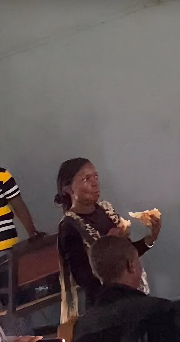 dhulqahanain's tweet photo. The first ever Solana event I  attended was a big success , love every aspect of it learnt a lot shout-out to @bchainAAUA and @AllstarsNG , hope for more https://t.co/iMaFWPY95Y