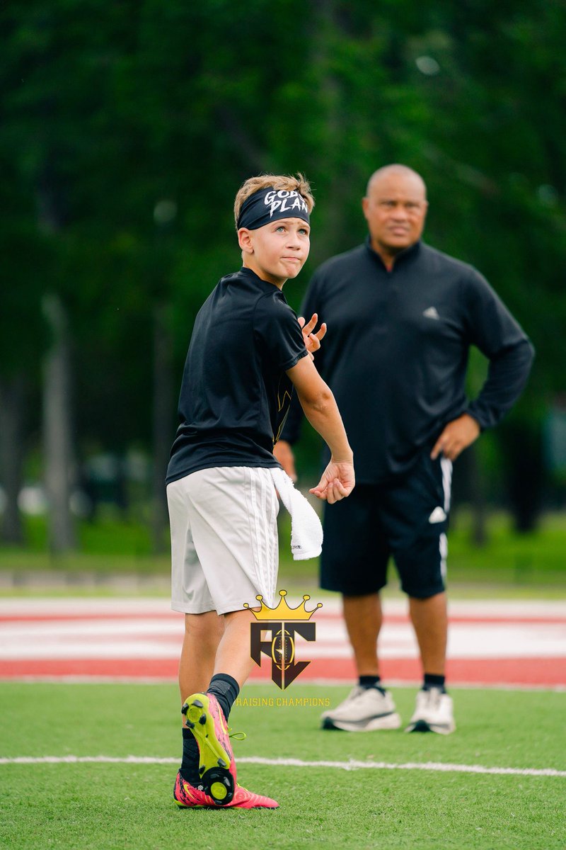 BeckettChaney's tweet image. Chasing the dream with my feet planted! Thankful for what Coach G has instilled in me and the opportunities that @raising_champions_ has provided me! 🙏