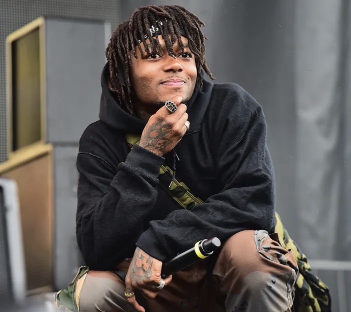DijRho's tweet photo. Cooked this one up on the SP404 — flipped an old soul sample, pitched it up, chopped it tight, and threw some knock on it with that 808. JID x Isaiah Rashad vibes https://t.co/kjou1Am0xe