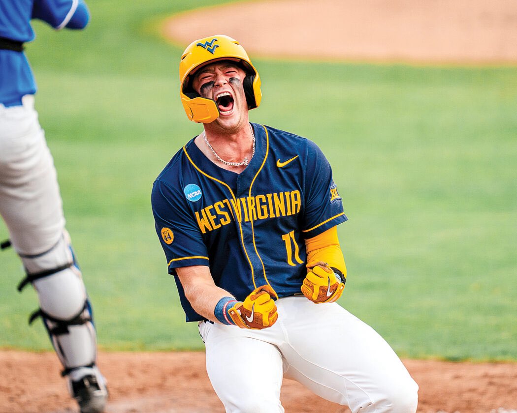 Special edition of MSI LIVE today! 🎙️

U92 Sports Director Quinn Robie chats with DA Sports Editors Nick Castrilli &amp; Bryce Cohen on WVU vs LSU in the Super Regional.

Airs 1:30–2:00 leading up to first pitch!

🎧 u92themoose.com | Game on MSN/ESPN

#WVU #RoadToOmaha