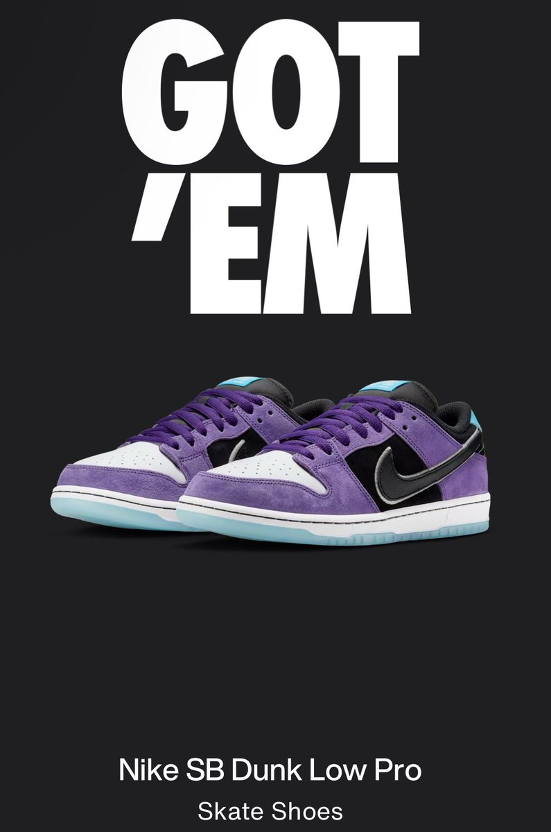 Cool_Mo45's tweet image. Oh snap 🫰🏾✨ …. Got’Em for the Graduating 🎓Daughter!! Purple 💜 is her fav color (@JBirdDaBadman so Imma say 🗣️ PURP!!) And she doesn’t even know yet! #2025grad #collegeKicks