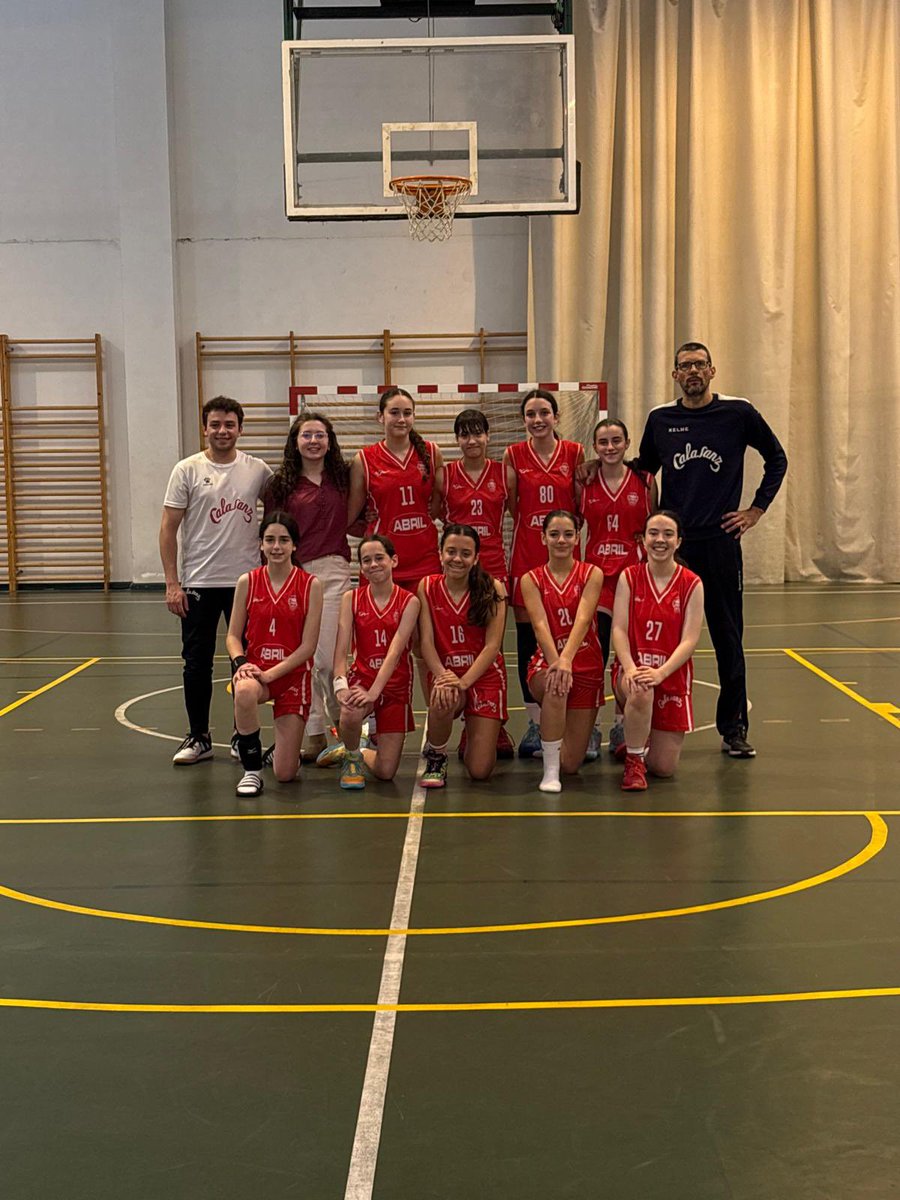🏀 ¡INFANTIL FEMENINO 1️⃣1️⃣, A LIGA GALLEGA! 🏆
¡Lo han conseguido! Después de una temporada de lucha, entrega y corazón, nuestras jugadoras logran el merecido ascenso a Liga Gallega.

Hoy, el esfuerzo tiene recompensa.
¡Estamos orgullosxs de vosotras!

❤️🤍 #ForzaCala