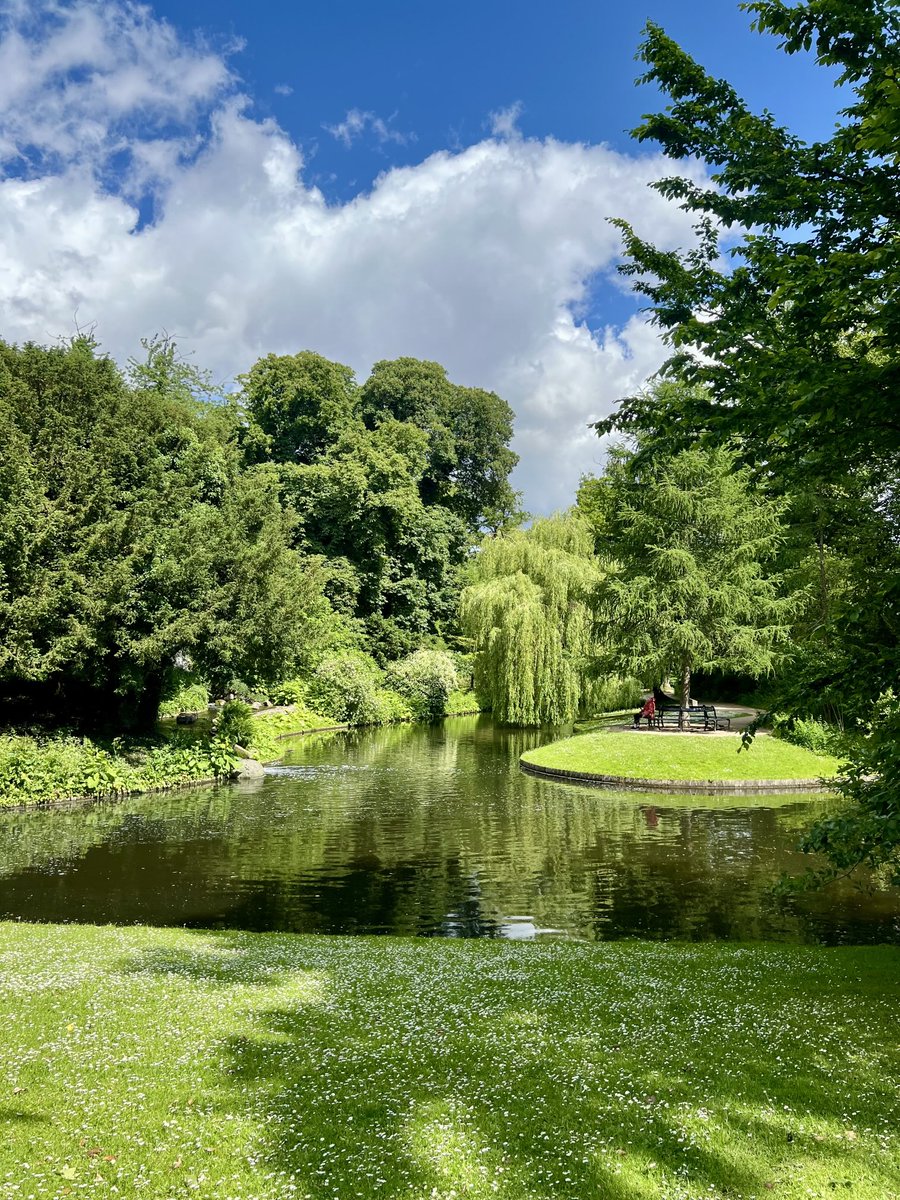 In other news, I walked for 3 hours through Frederiksberg Park, and did not spot a single black person. 

Also not spotted: 

Women in hijabs with 4 kids 
Gays out for cruising
Drug addicts 

Called my best friend from Berlin to tell  him about it, and he almost started crying.