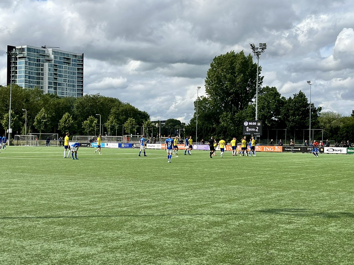 KampongVoetbal's tweet photo. Het is tijd. Kampong verliest de eerste wedstrijd in de finale van de play-offe met 0-2 van Staphorst #kamsta https://t.co/lizOPcPlz8