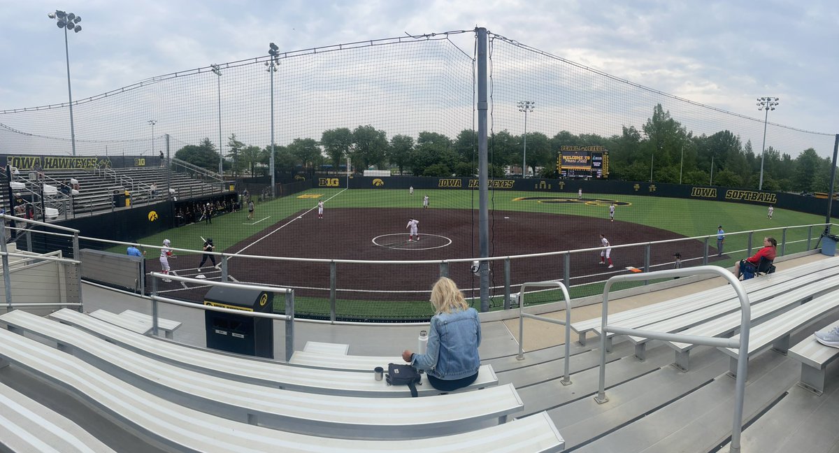 Little Hawks softball at Pearl Field this morning. Up on CPU 5-1 headed to the 4th.