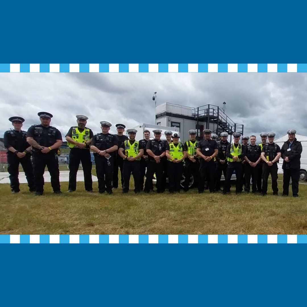 Nearly 40 officers from Roads Policing Unit are out patrolling the roads around #Epsom during the Derby weekend to prevent serious and fatal collisions and keep racegoers and residents safe, and we will be testing anyone suspected of driving under the influence of drink or drugs.