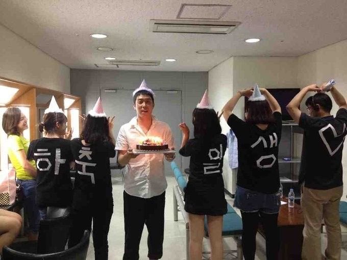 rihioka's tweet photo. 생일너무너무추카해사랑해
#원카인의힐러_은지원_생일축하해
컴백이랑콘서트도해줘기다릴게
#TODAY_IS_G1DAY
모든게완벽한은지원이생일추카 https://t.co/cvIHrslBHZ
