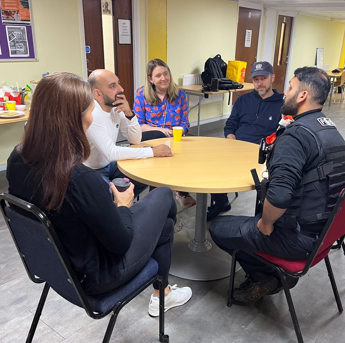 Georgia Gould (@georgia_gould) on Twitter photo Great morning speaking to residents on Amberley estate with <a href="/AdamHug/">Adam Hug</a>.
Council officers & <a href="/MPSWestbourne/">Westbourne Police</a> updated on joint efforts to design out crime, new cctv & residents shared ideas for more improvements.
And great to see the youth centre back open with <a href="/London_Tigers/">London Tigers</a> Great morning speaking to residents on Amberley estate with <a href="/AdamHug/">Adam Hug</a>.
Council officers & <a href="/MPSWestbourne/">Westbourne Police</a> updated on joint efforts to design out crime, new cctv & residents shared ideas for more improvements.
And great to see the youth centre back open with <a href="/London_Tigers/">London Tigers</a>