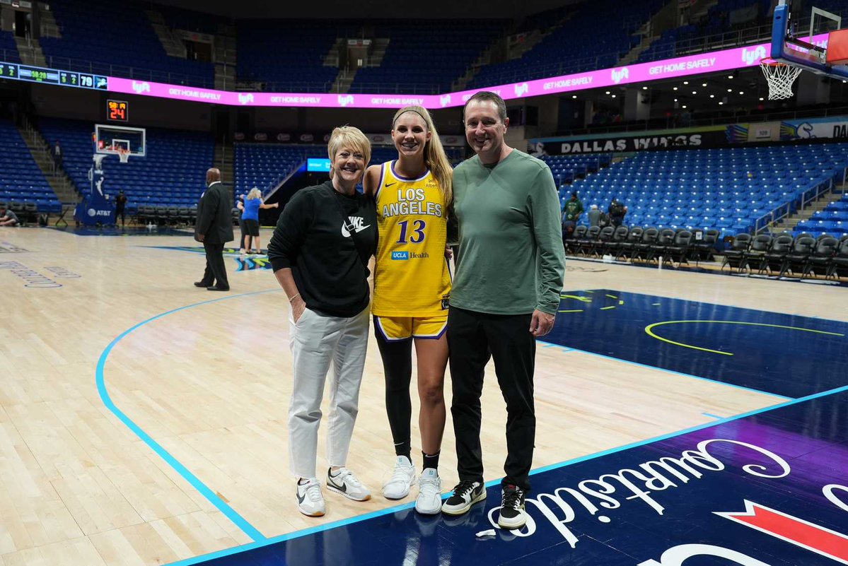 Alabama Women’s Basketball (@alabamawbb) on Twitter photo Reunion ❤️
Congratulations <a href="/LASparks/">Los Angeles Sparks</a> and <a href="/SarahAshlee10/">Sarah Ashlee Barker</a> on last night’s dub! 👏
#RollTide #GLG Reunion ❤️
Congratulations <a href="/LASparks/">Los Angeles Sparks</a> and <a href="/SarahAshlee10/">Sarah Ashlee Barker</a> on last night’s dub! 👏
#RollTide #GLG