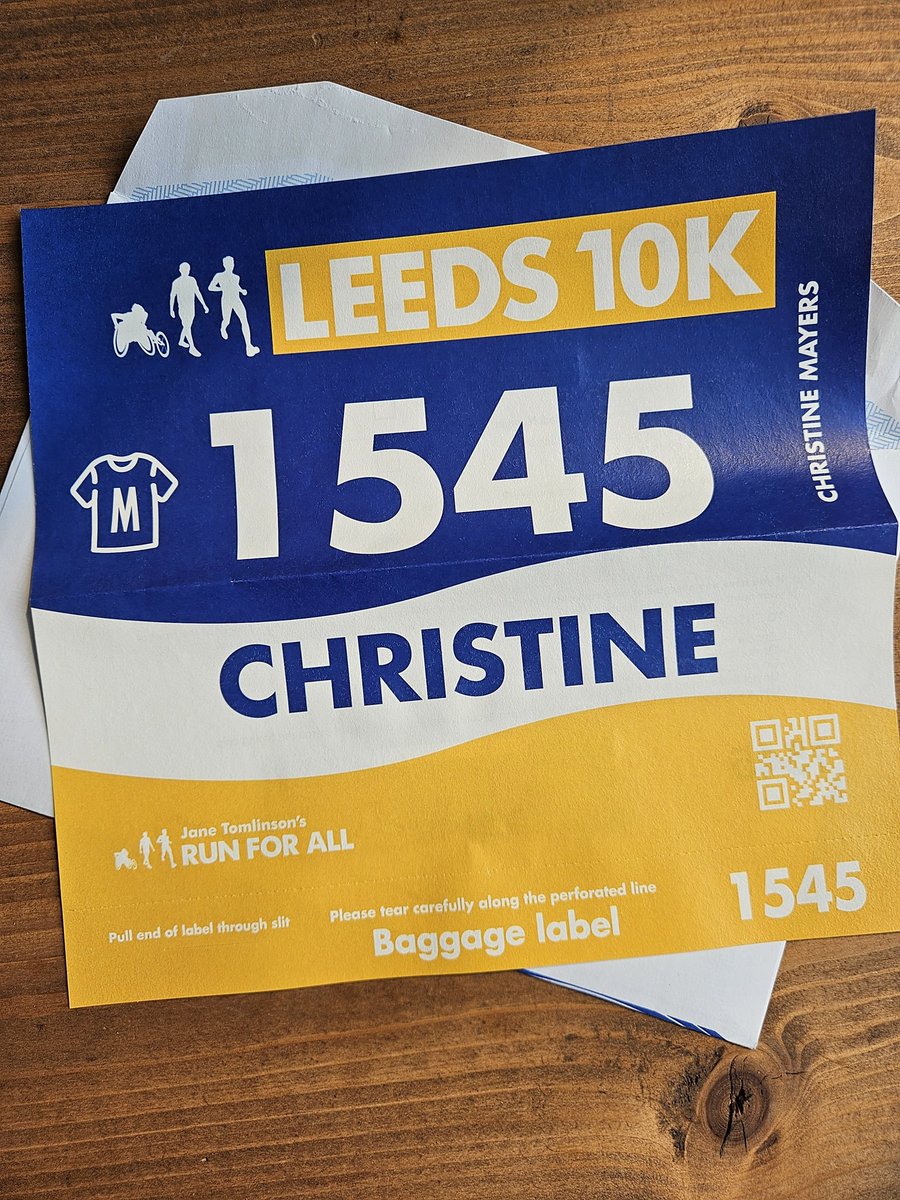 MissCMayers's tweet photo. 😬 A week tomorrow... no hospital admission to assist with deferral this year 🫣 (...there's still time 😂)

And of course the forecast is saying the ☀️ is on it's way back

#RunForAll #Leeds10K https://t.co/biUnwEd4qO