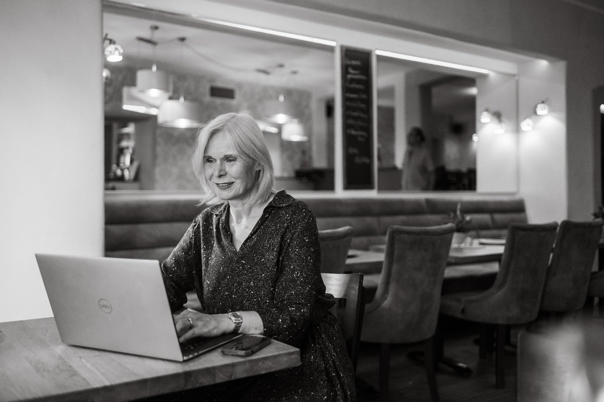 Luxdates's tweet image. Authenticity creates emotional safety. When you’re both real, you build trust that lasts. Offer understanding, not judgment, when your partner opens up.

Reach out today. 👉 luxdates.lu

#AuthenticLove #TrustAndLove #DeeperConnection #LuxDates #AuthenticDating