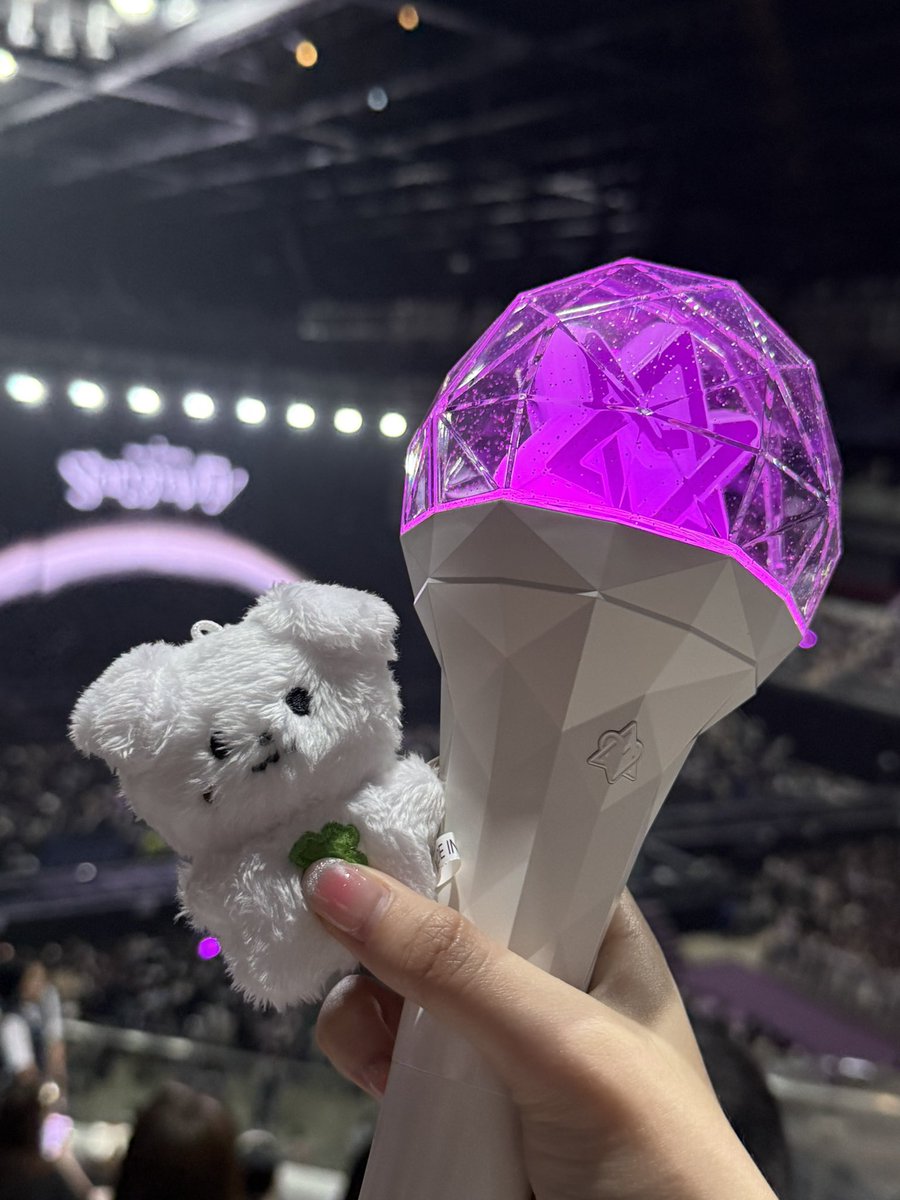 doormoonbin's tweet photo. 💜 https://t.co/Kw3FUhit82