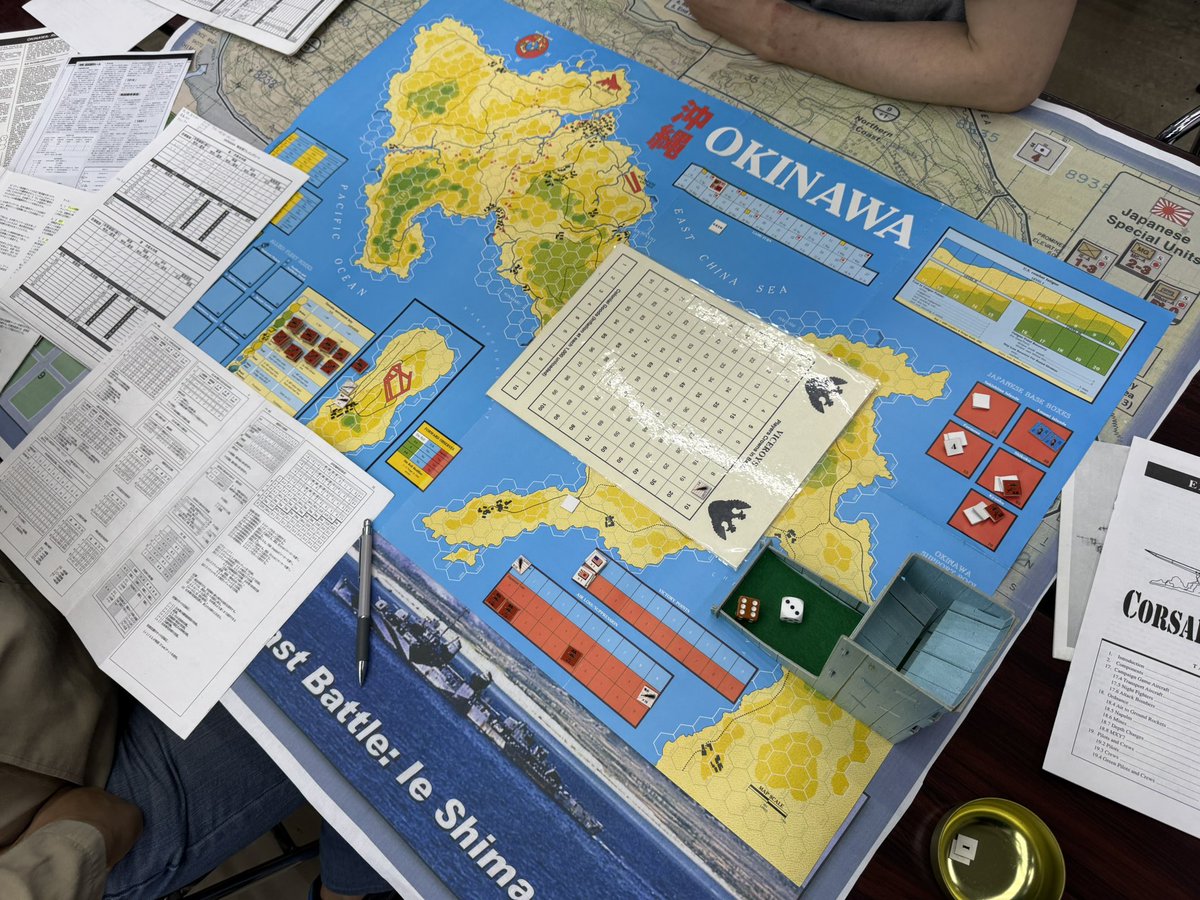 Dublin22923080's tweet photo. YSGA game circle short report (3/3)
Today’s Games
GMT/Pursuit of Glory(table3)
3W、CMJ/OKINAWA(table3、AIR CAMPAIGN only)
Des/Ignorant Armies
#YSGA
#YOKOHAMA
#ウォーゲーム
#wargames
#GMT
#3W
#Decision_Games https://t.co/WsAbQkFZ34