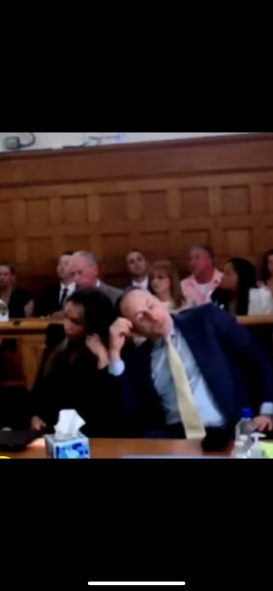 David Yannetti appeared to go through the emotional process during ARCCA’S demonstration video. He first tried to ignore by feverishly playing with his phone, he then said a prayer, followed by the look of sheer disappointment. #Karenreadguilty #JusticeForJohnOkeefe