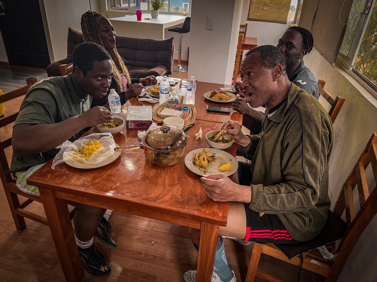 Spend the weekend with your family at our cozy space. We serve the most delicious African meals in Mexico. Visit the Africa Center Mexico today!