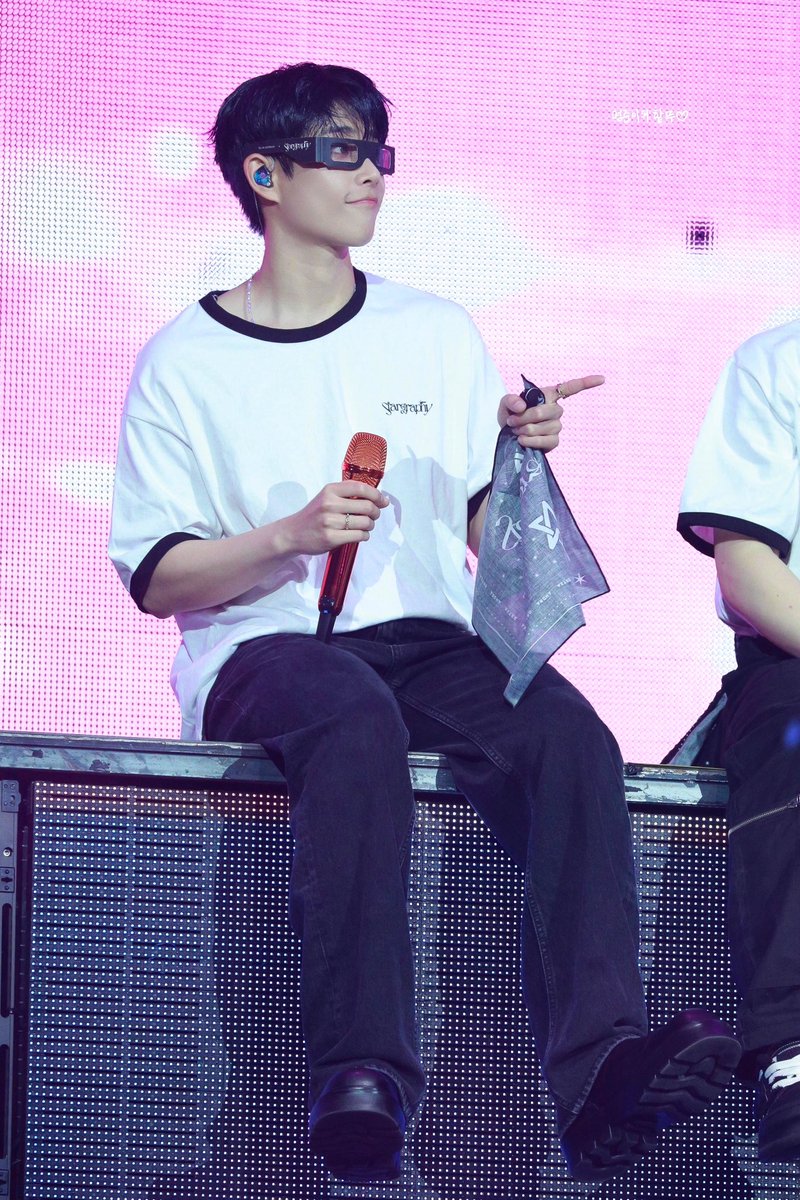 MJ__heart's tweet photo. 250607 아스트로 The 4th ASTROAD [Stargraphy]

👉🏻👈🏻💕

#ASTRO #MJ #아스트로 #엠제이 #김명준 https://t.co/OdTxr2p0Jb