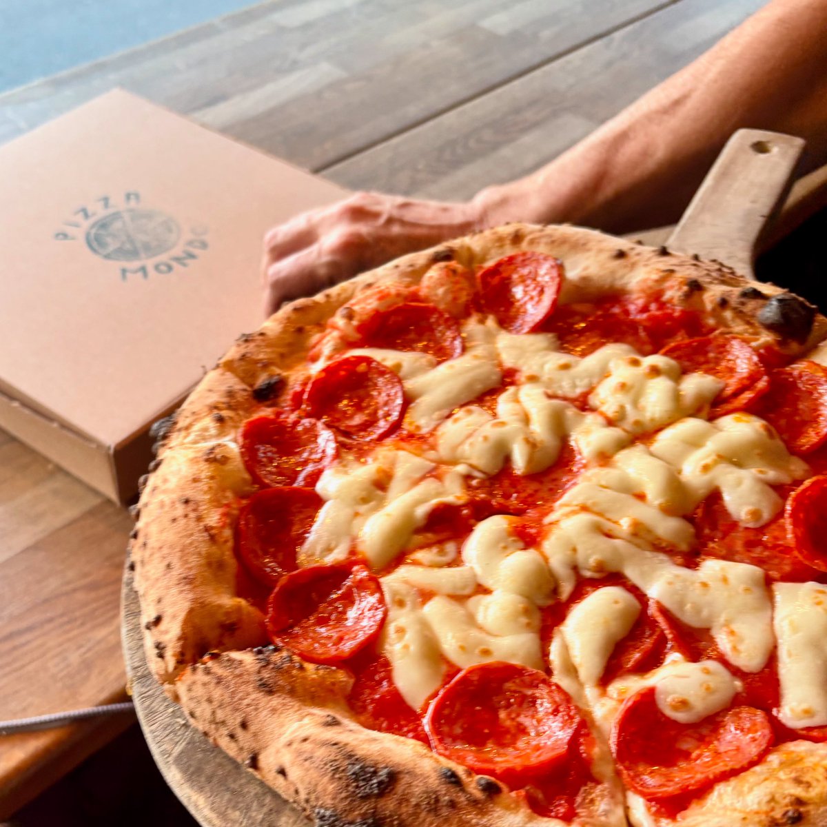 Pizza Mondo (@pizzamondopizza) on Twitter photo Tonight <a href="/kingbillhiston/">kingbillhiston</a> & <a href="/NorthstoweTown/">Northstowe Town</a> Tap & Social
order.pizza-mondo.co.uk
Happy Saturday ๐๐ป Tonight <a href="/kingbillhiston/">kingbillhiston</a> & <a href="/NorthstoweTown/">Northstowe Town</a> Tap & Social
order.pizza-mondo.co.uk
Happy Saturday ๐๐ป