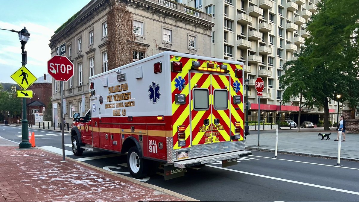 PhillyFireDept's tweet image. Daily totals for Friday, June 6:
🚑: 846 EMS incidents
🚒: 166 fire incidents
🔥: 2 working fires
#PFDstrongtogether