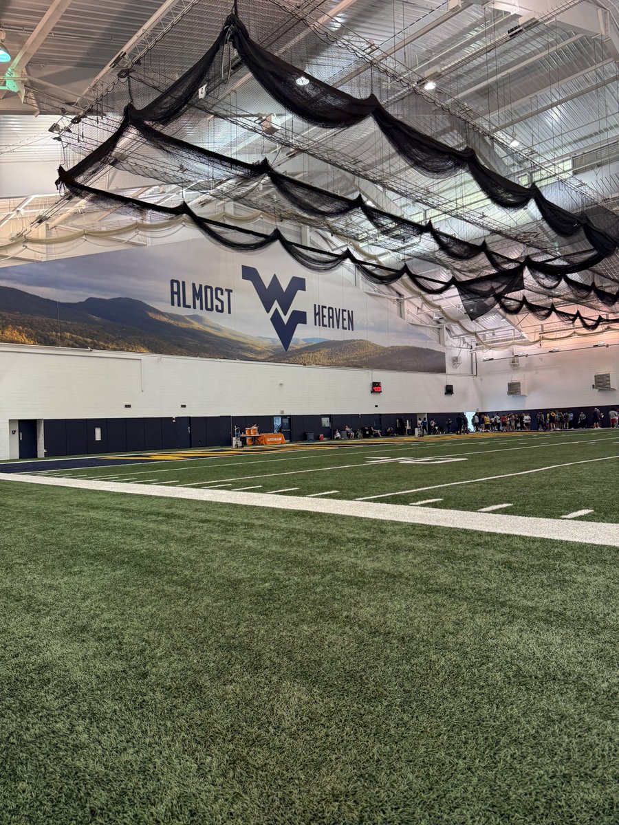 Had a great time competing at the <a href="/WVUfootball/">West Virginia Football</a> camp! Thank you <a href="/CoachGF628/">Gabe Franklin</a> for the invite!