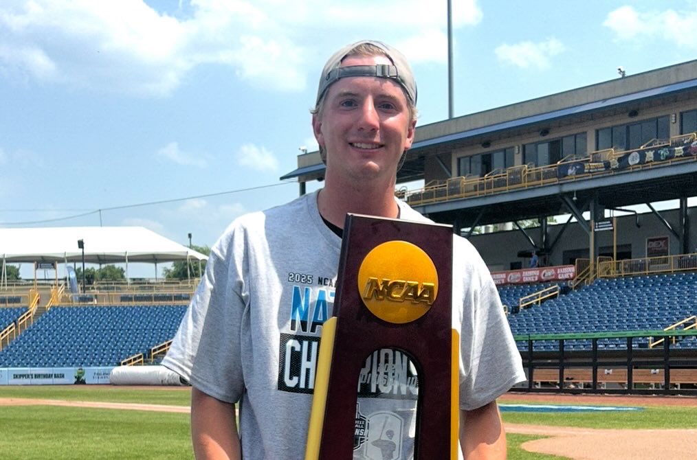 JTown Baseball (@baseball_jtown) on Twitter photo Congrats to our former Eagle <a href="/FetherstonReese/">Reese Fetherston</a> and the rest of the Warhawks. Top of D3 baseball!! 🏆🏆 Congrats to our former Eagle <a href="/FetherstonReese/">Reese Fetherston</a> and the rest of the Warhawks. Top of D3 baseball!! 🏆🏆