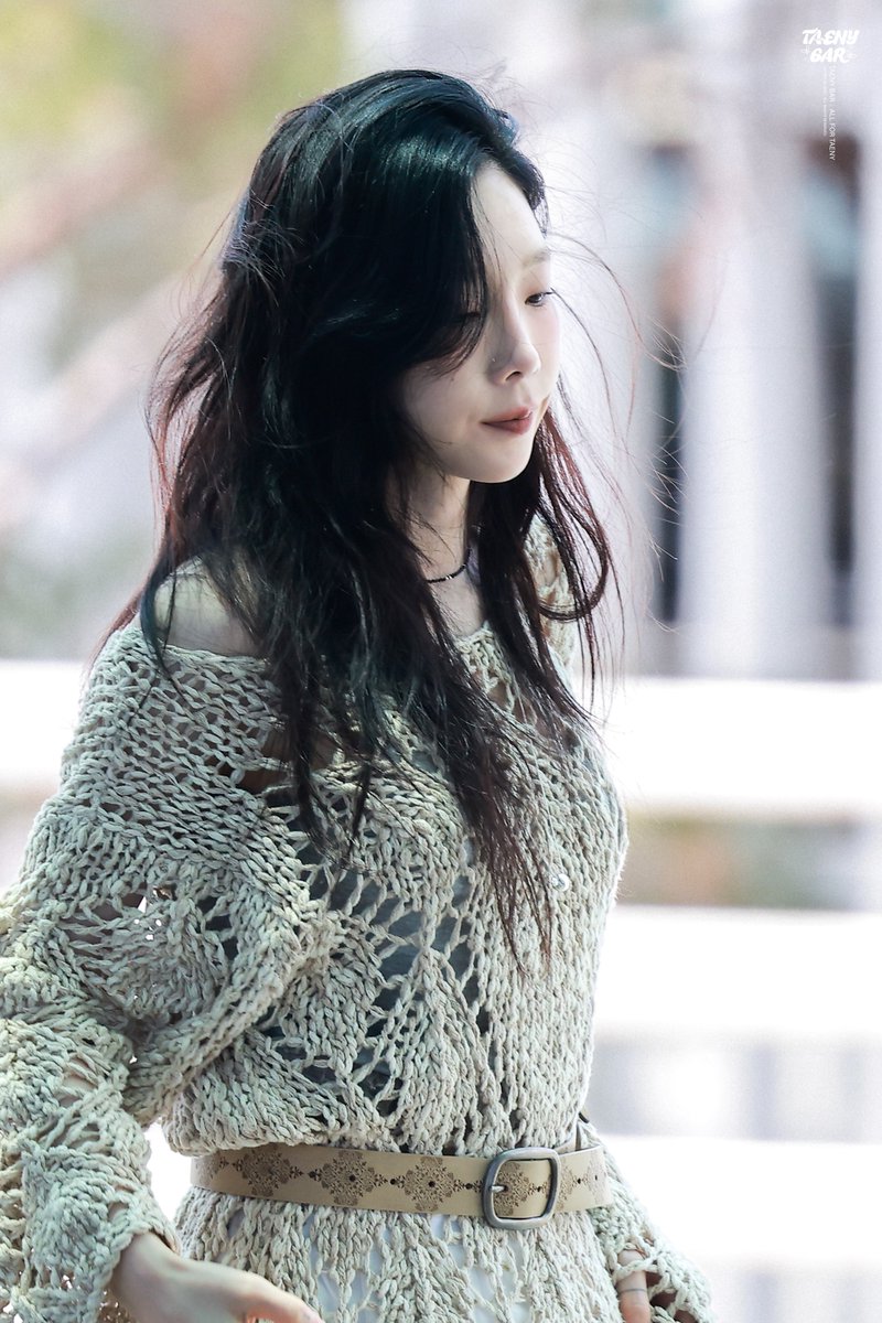TaeNy_Bar's tweet image. 250606 🌬️🍃
#태연 #TAEYEON