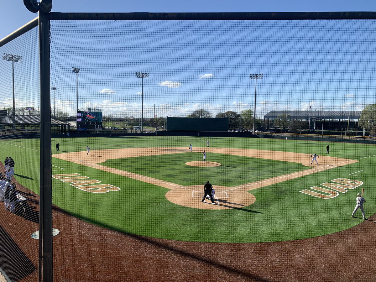 SteelCity_BB's tweet image. ‼️ COLLEGE VENUES ‼️
What makes the Steel City Baseball Classic unique?!
60+ games on college venues!
Samford U. @SamfordBaseball
UAB @UAB_Baseball
U. of Montevallo @UMoTownBaseball
Lawson State CC @LSCCBaseball