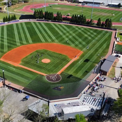 SteelCity_BB's tweet image. ‼️ COLLEGE VENUES ‼️
What makes the Steel City Baseball Classic unique?!
60+ games on college venues!
Samford U. @SamfordBaseball
UAB @UAB_Baseball
U. of Montevallo @UMoTownBaseball
Lawson State CC @LSCCBaseball
