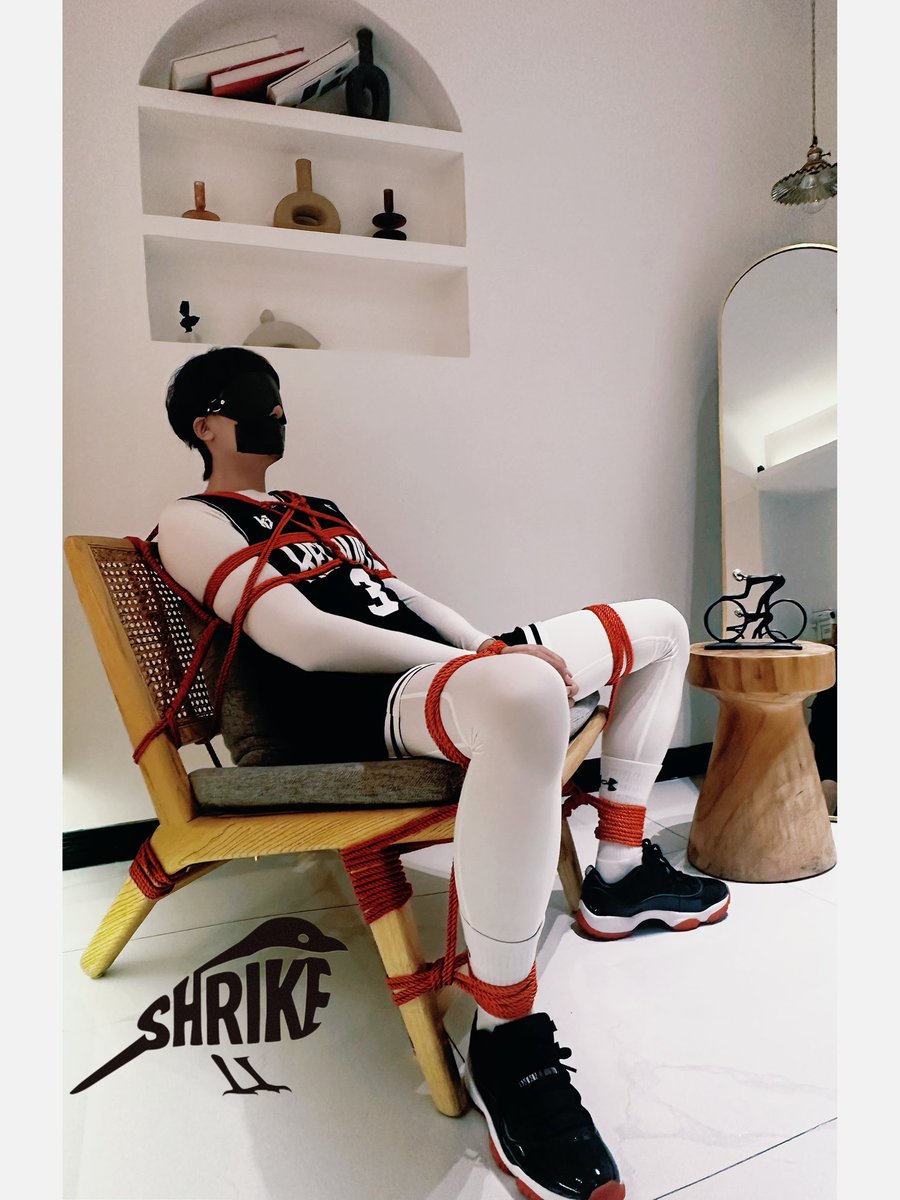 被束缚的不是身体，而是欲望