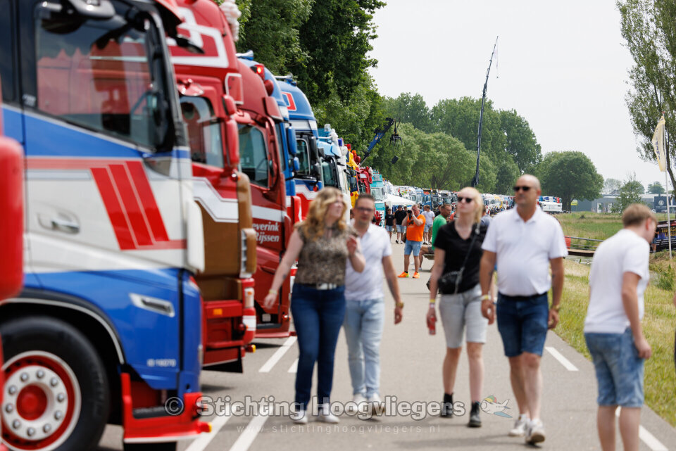 Vorige week hadden we een fantastische dag bij Truckshow Nederhemert 

stichtinghoogvliegers.nl/nieuws/2839/su…