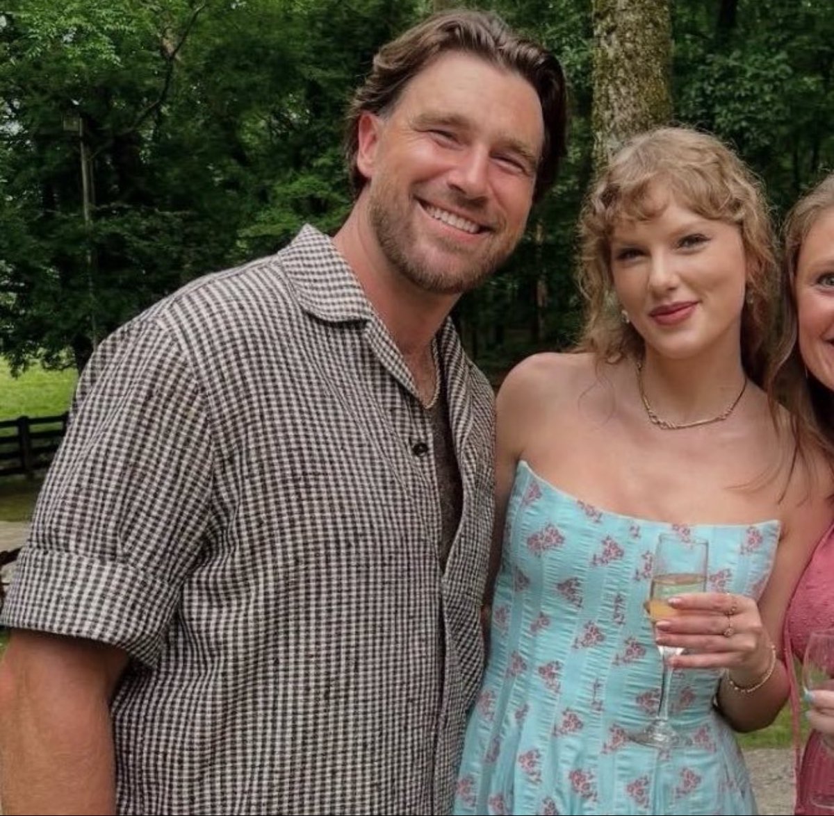 SwiftNYC's tweet image. Taylor and Travis at a wedding recently! 🥺🤍