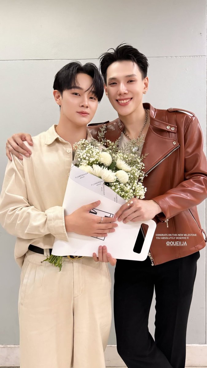 ꔛ ⭐
IGS Update : palot.chin

“ CONGRATS ON THIS NEW MILESTONE
YOU ABSOLUTELY DESERVE IT. ”

DAOU PREMIERE EVENT
#DAOU_นิราศรักเอย_DDAY
#ต้าห์อู๋ #oueiija #DAOU 
#byNUBDAO