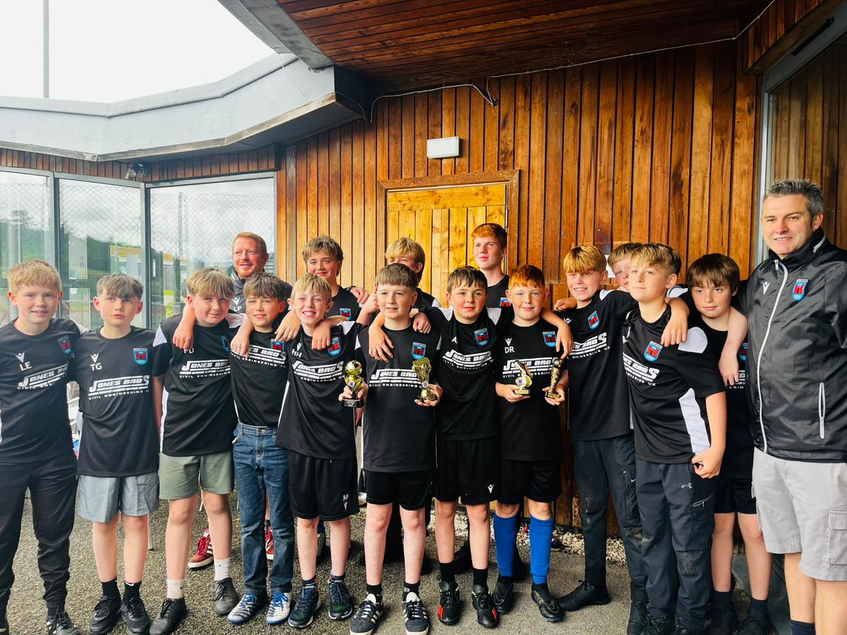 RobHugh77's tweet photo. Well thats their first season as a team completed, big thanks to all players, parents amd coaches for all their hard work throughout the season.
 Thanks to all that have sponsored the team providing match and training kit for the boys, very much appreciated.
@jonesbrosUK https://t.co/tadcGNcLTh