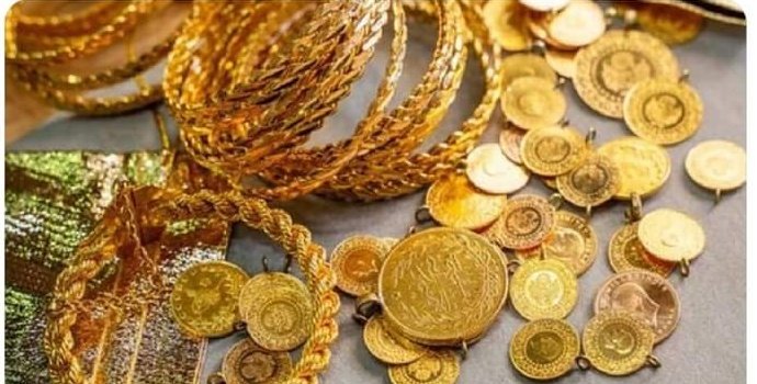 Hacca gideceğim, elinizdeki altınları verin okutup geri getireyim” diyerek onlarca kişiyi dolandıran abiyi kutlar, daha istikrarlı çalışmalarında başarılar dilerim..😏