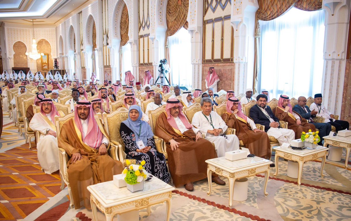 The President's Office (@presidencymv) on Twitter photo His Excellency President Dr <a href="/MMuizzu/">Dr Mohamed Muizzu</a> participates in the annual reception hosted by the #ولي_العهد Crown Prince and Prime Minister of Saudi Arabia Mohammed bin Salman, on behalf of #خادم_الحرمين_الشريفين Custodian of the Two Holy Mosques King Salman.
This reception was held His Excellency President Dr <a href="/MMuizzu/">Dr Mohamed Muizzu</a> participates in the annual reception hosted by the #ولي_العهد Crown Prince and Prime Minister of Saudi Arabia Mohammed bin Salman, on behalf of #خادم_الحرمين_الشريفين Custodian of the Two Holy Mosques King Salman.
This reception was held