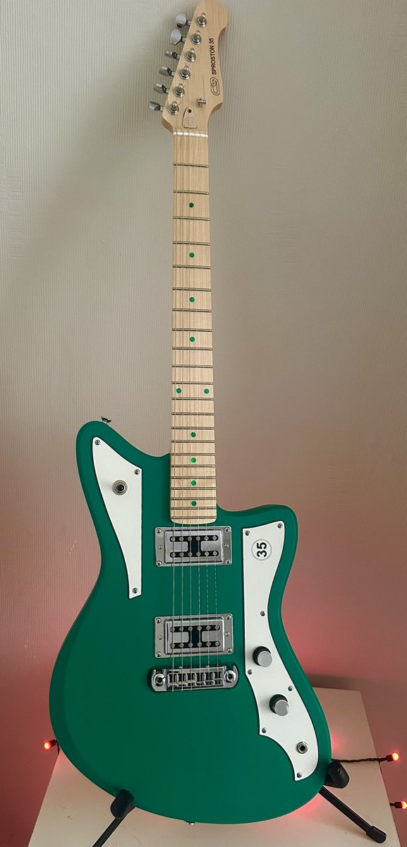 C9 Guitars tweet media