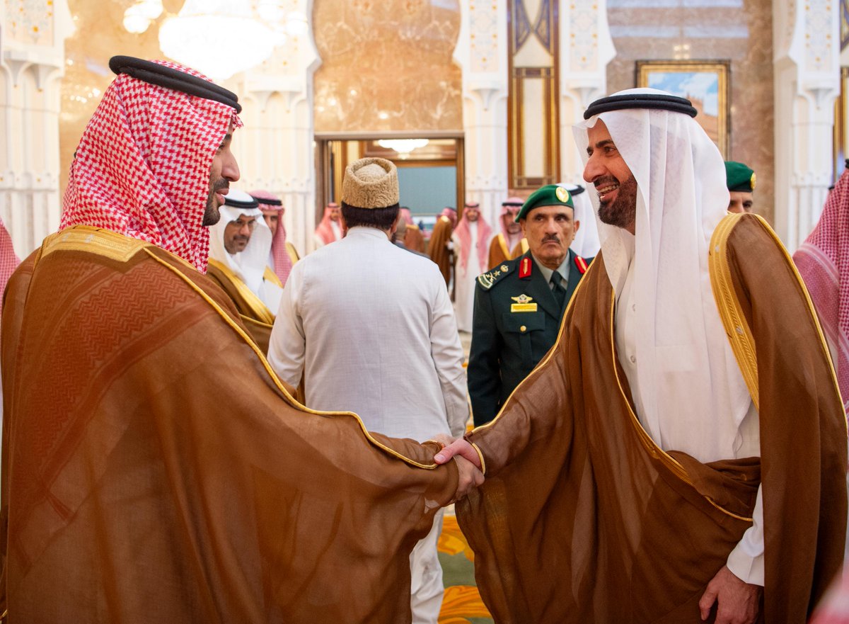 AlRiyadh's tweet photo. 📸 صور | جانب من الحفل الذي أقامه #ولي_العهد نيابةً عن الملك

https://t.co/3azNLGJBqu
#جريدة_الرياض

#يسر_وطمأنينة | #حج_1446هـ https://t.co/tPRoTXE1JO