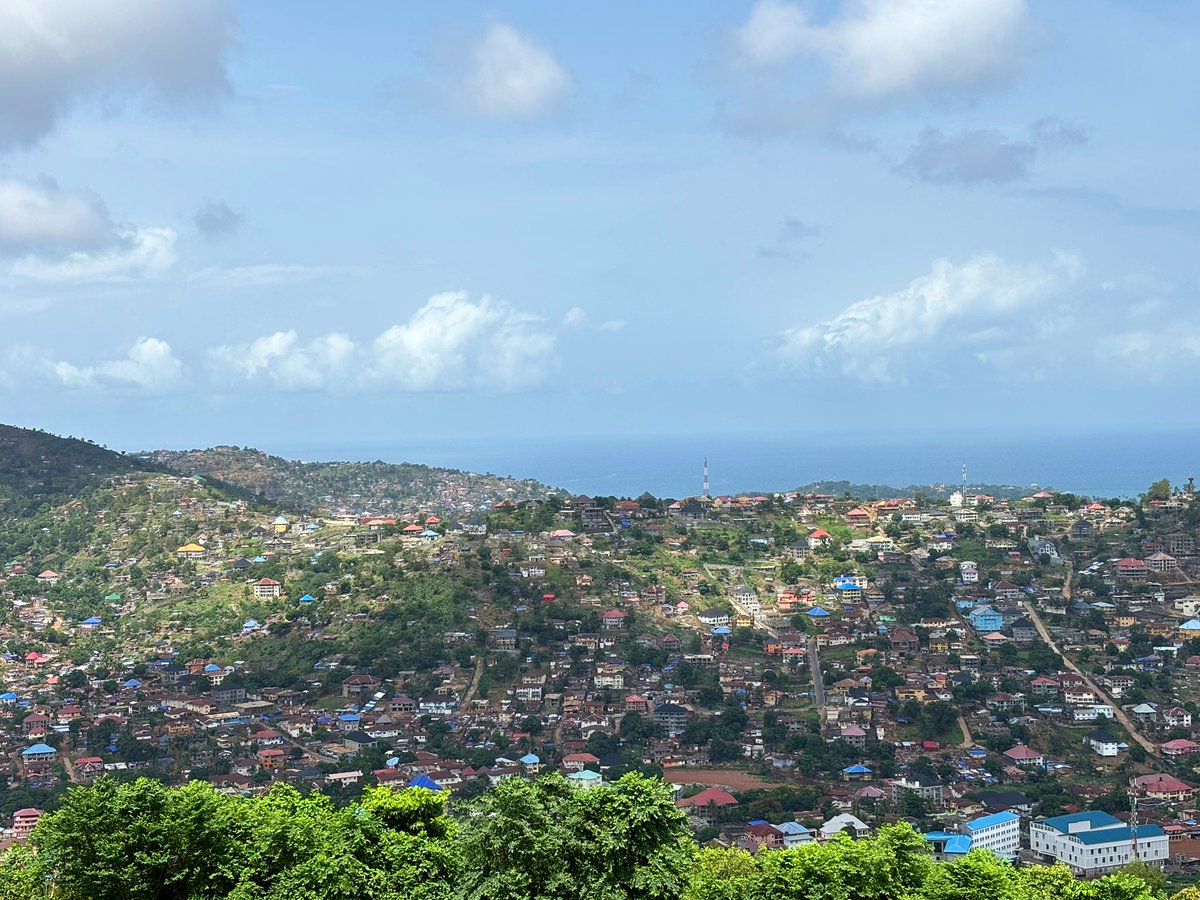 Dominique Favre (@ambsuisseci) on Twitter photo #Switzerland shares strong ties with #Freetown and Her Worship <a href="/yakisawyerr/">Yvonne Aki-Sawyerr OBE</a> - from clean water projects supported by <a href="/SwissDevCoop/">Swiss Development and Cooperation</a>, <a href="/UNCDF/">UNCDF</a>, <a href="/ilo/">International Labour Organization</a> and the <a href="/FCC_Freetown/">Freetown City Council</a>, to a thriving city #partnership with #Zurich
Together where it matters most💧🌍🇨🇭🇸🇱
#BluePeace <a href="/stadtzuerich/">Stadt Zürich</a> #Switzerland shares strong ties with #Freetown and Her Worship <a href="/yakisawyerr/">Yvonne Aki-Sawyerr OBE</a> - from clean water projects supported by <a href="/SwissDevCoop/">Swiss Development and Cooperation</a>, <a href="/UNCDF/">UNCDF</a>, <a href="/ilo/">International Labour Organization</a> and the <a href="/FCC_Freetown/">Freetown City Council</a>, to a thriving city #partnership with #Zurich
Together where it matters most💧🌍🇨🇭🇸🇱
#BluePeace <a href="/stadtzuerich/">Stadt Zürich</a>