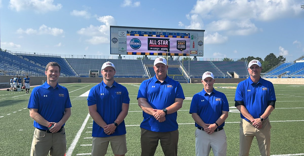 Blue team staff L-R:

Matt Grave, Parkston

Brandon Colpitts, Rapid City Central

Matt Christensen, Brandon Valley (Head Coach)

Billy Young, Aberdeen Roncalli

Dusty Hourigan, Deuel

#SoDak