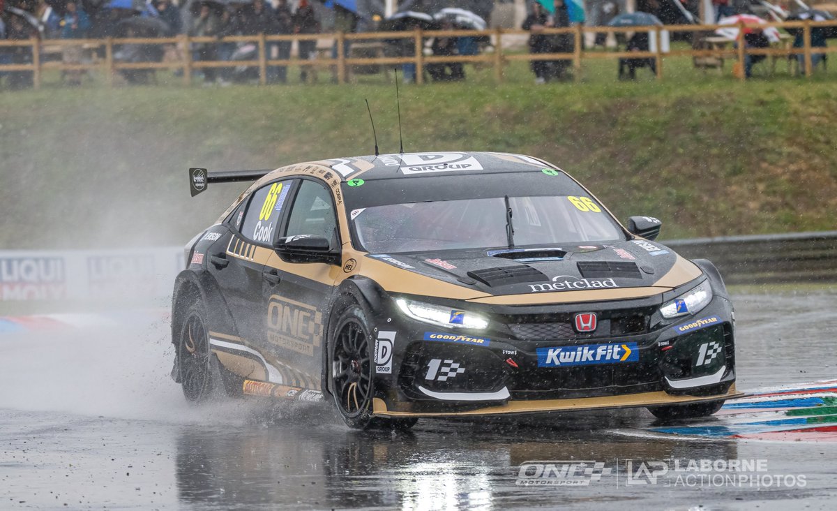 Four from FP2 for <a href="/onemotorsport_/">One Motorsport</a> at a very very very wet <a href="/thruxtonracing/">Thruxton Circuit</a> 

<a href="/cooksport/">Josh Cook</a> <a href="/StephenJelley/">Stephen Jelley</a>